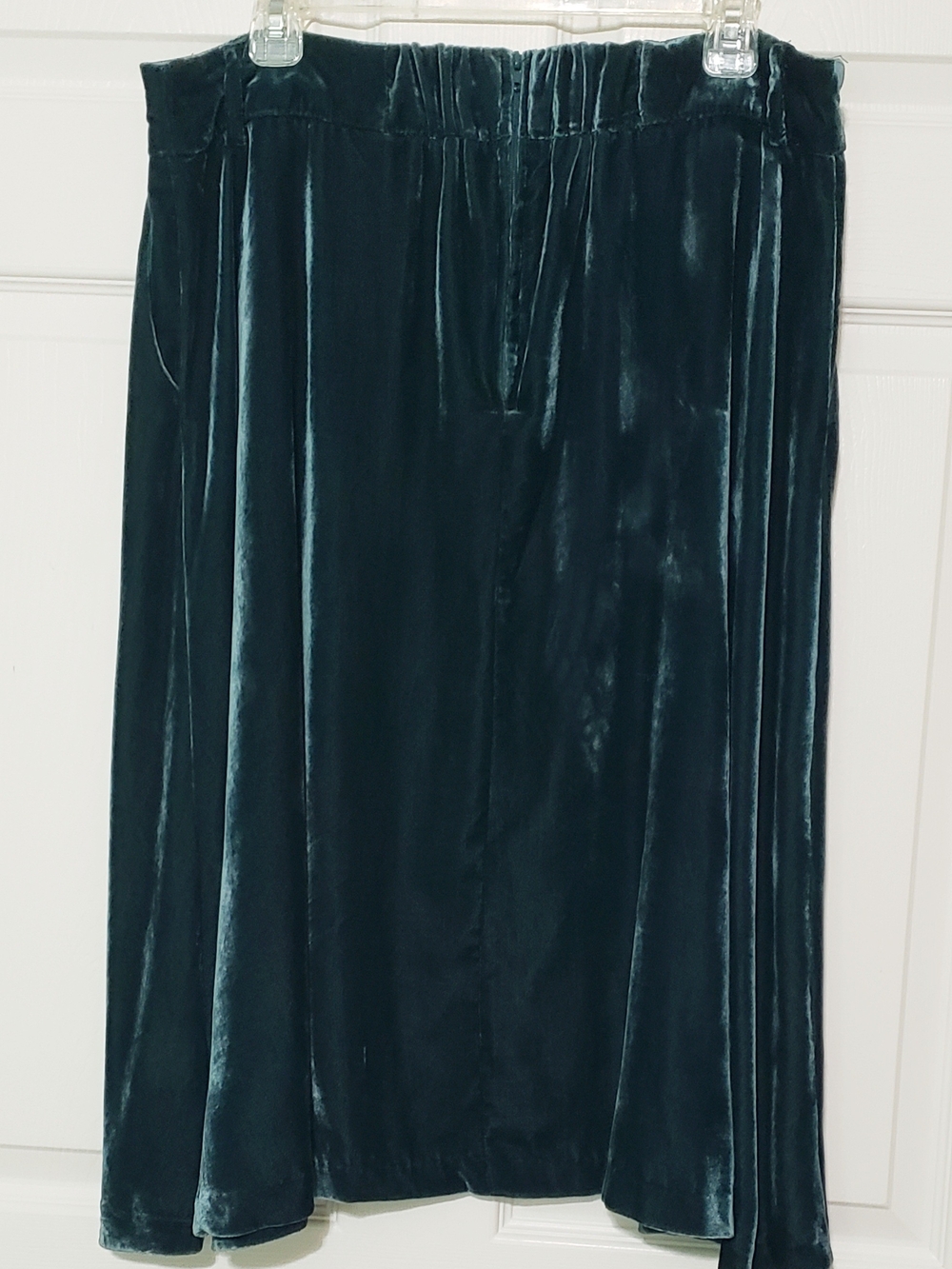 Modcloth Deep Emerald Velvet Midi Skirt - Picture 2 of 4